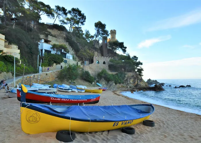Suria 8 People * Lloret de Mar